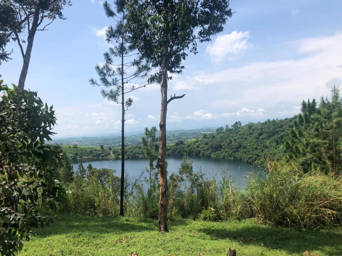 Lake Lyantonde Eco Campsite Original Fort Portal Exterior photo